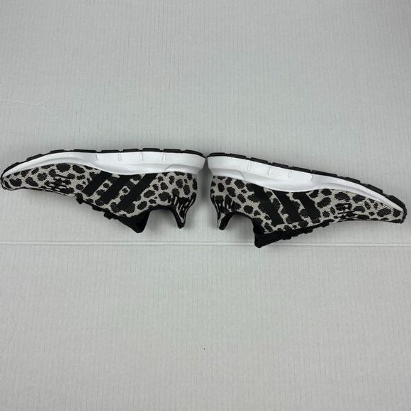 Adidas Swift Run Women’s 6.5 Leopard Print BD7962 Black White Knit Sneakers - Picture 6 of 8